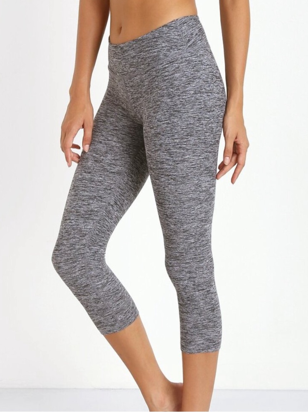 Beyond Yoga Walk & Talk High
Waist Crop Capri Legging Spacedye